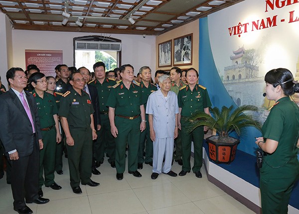 2017 08 30 KM TL Nghia tinh VN Lao C 3