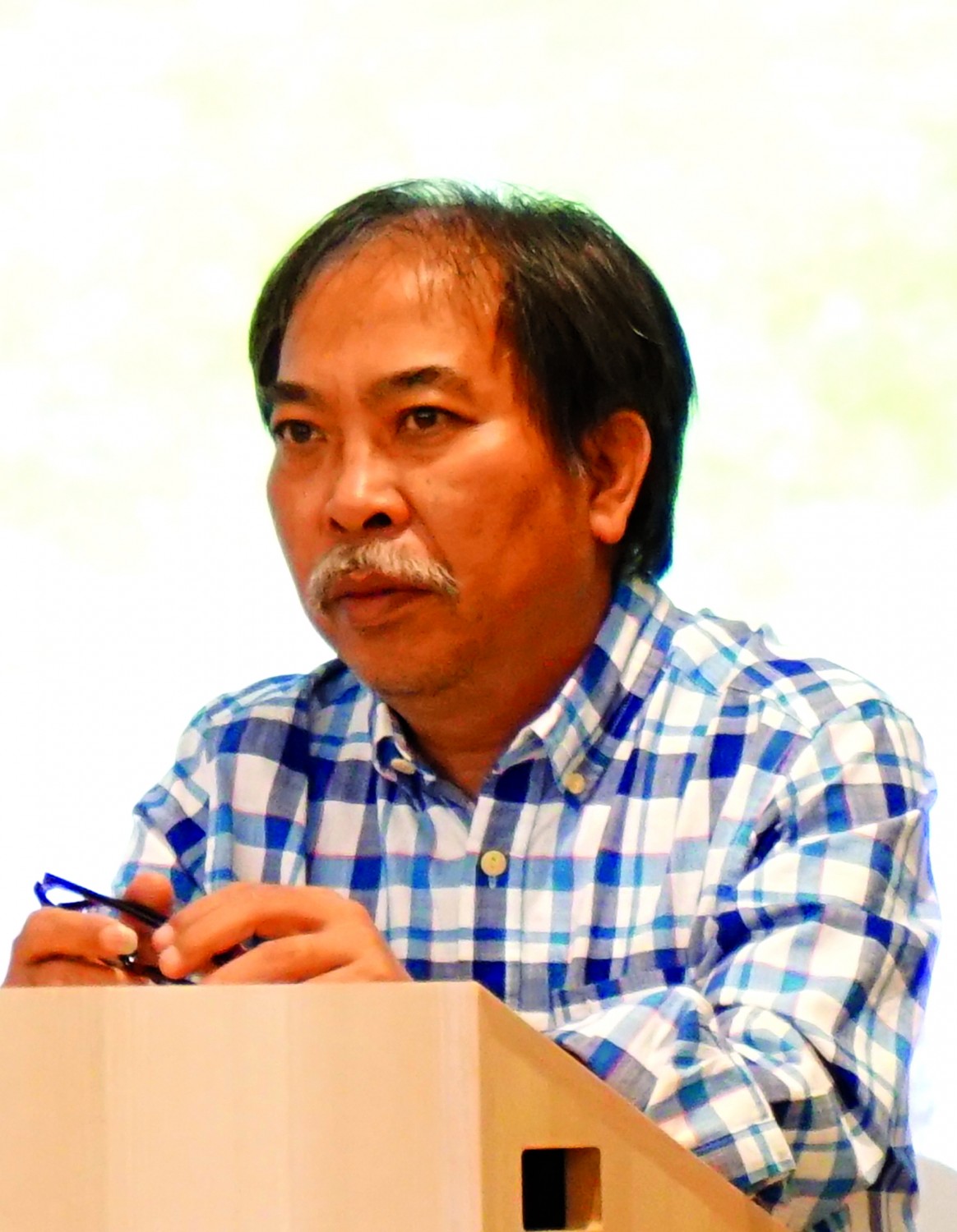 Poet Nguyen Quang Thieu: There should be a national strategy for promoting Vietnamese literature